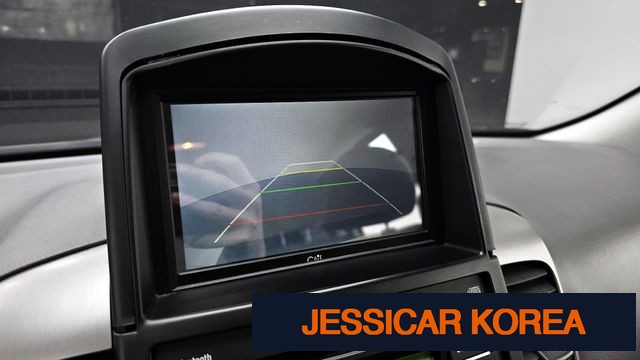 2013 Kia Carnival R - Thumbnail 8