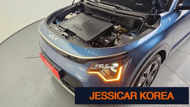 2023 Kia The All New Niro EV - Thumbnail 9
