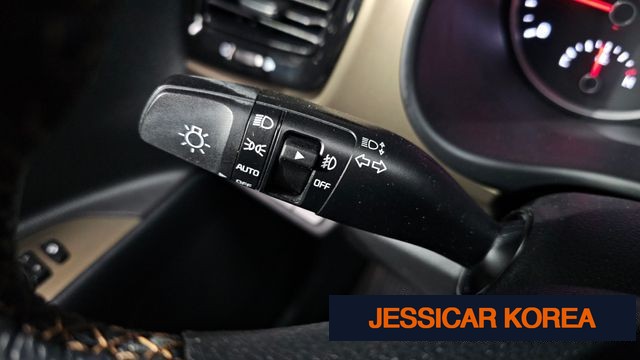 2018 Kia stonic - Thumbnail 8