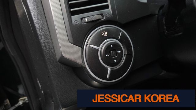 2012 KG Mobility Korando Sports - Thumbnail 9