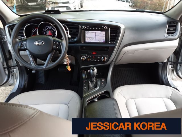 2013 Kia K5 - Thumbnail 8