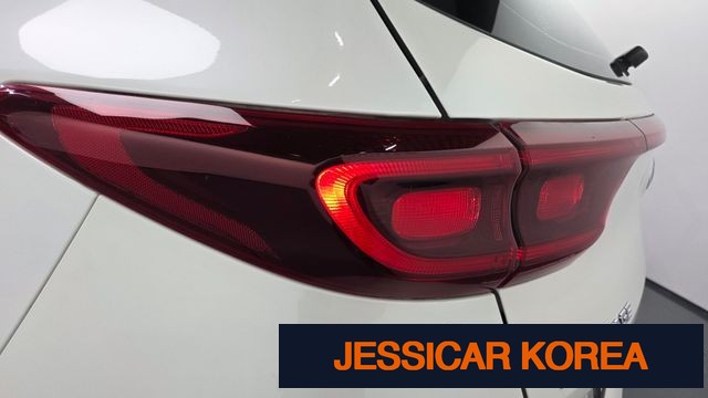 2019 Kia Sportage the bold - Thumbnail 8