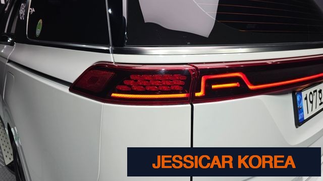 2023 Kia Carnival 4th Gen - Thumbnail 3