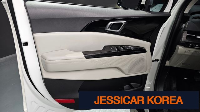 2023 Kia Carnival 4th Gen - Thumbnail 6