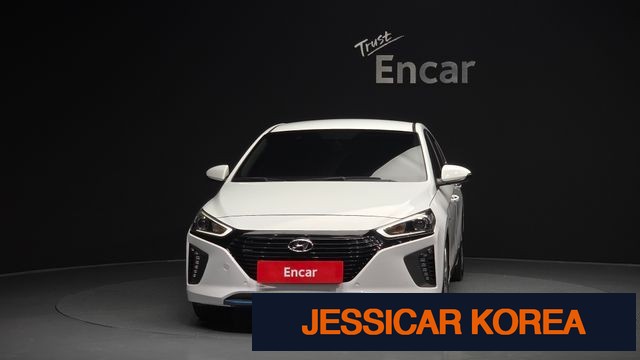 2016 Hyundai Ioniq Hybrid - Thumbnail 8