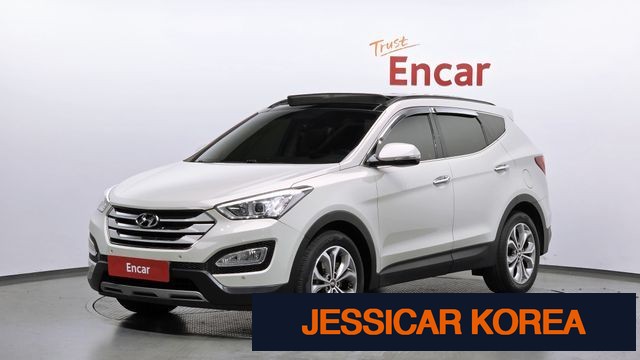 2015 Hyundai Santa Fe DM - Thumbnail 3