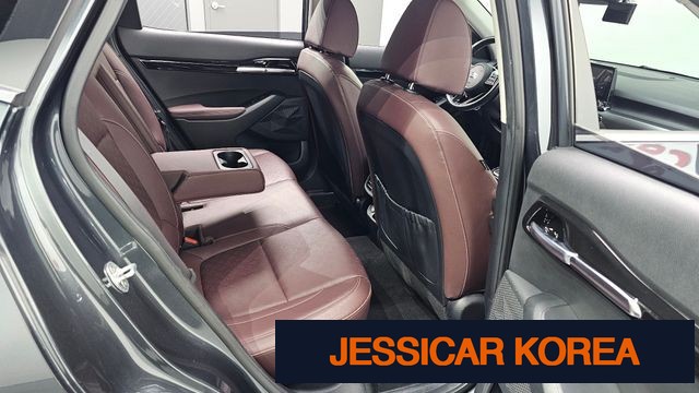 2021 Kia Seltos - Thumbnail 5
