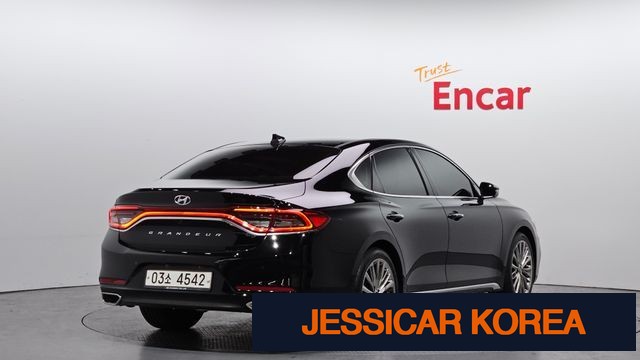 2017 Hyundai Grandeur IG - Thumbnail 6