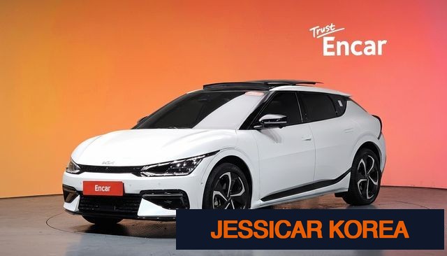 2022 Kia EV6 - Thumbnail 7