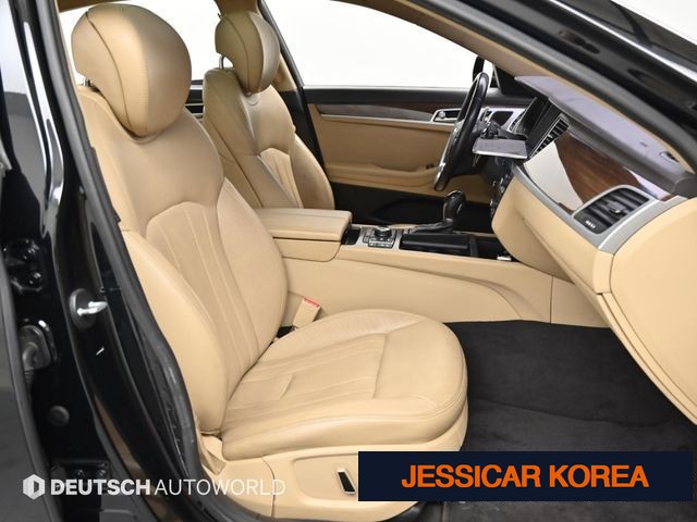 2014 Hyundai Genesis DH - Thumbnail 9