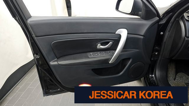 2018 Renault Korea SM5 Nova - Thumbnail 8