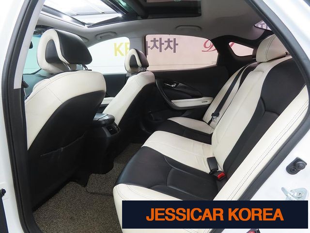 2014 Hyundai Grandeur HG Hybrid - Thumbnail 2