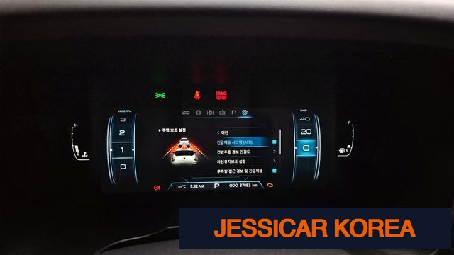 2023 KG Mobility Very New Tivoli - Thumbnail 3