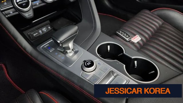 2019 Genesis G70 - Thumbnail 9
