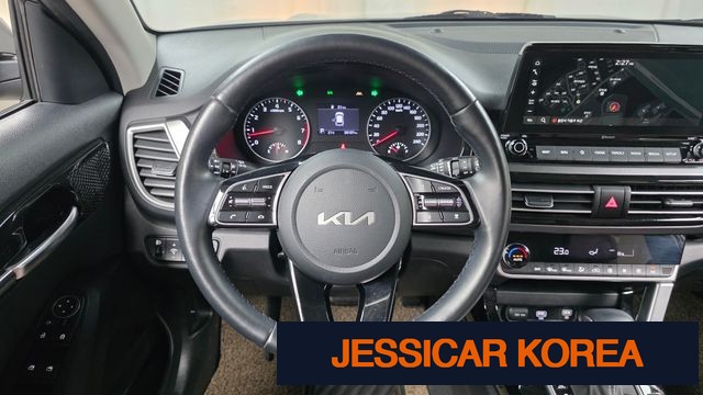 2022 Kia Seltos - Thumbnail 3