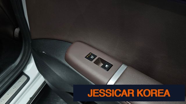 2023 Hyundai Grandeur (GN7) - Thumbnail 4