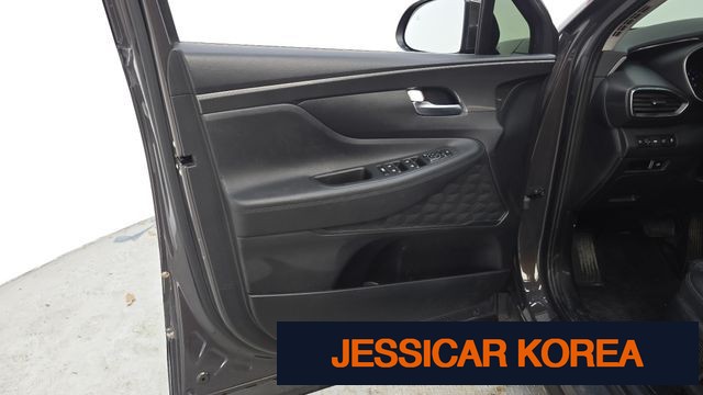 2023 Hyundai The New Santa Fe - Thumbnail 2