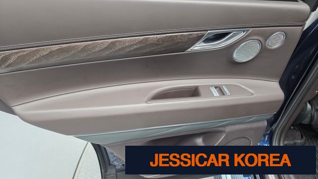 2022 Genesis GV80 - Thumbnail 8