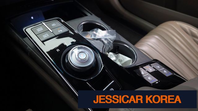 2023 Kia K8 - Thumbnail 10