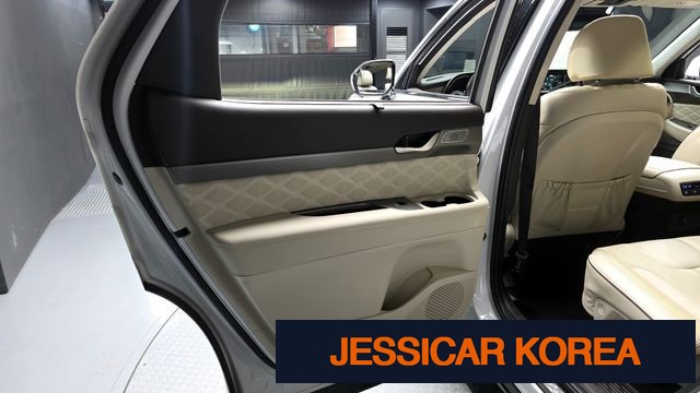2022 Hyundai Palisade - Thumbnail 2
