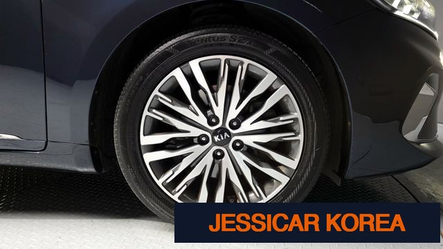 2020 Kia K7 Premier - Thumbnail 10