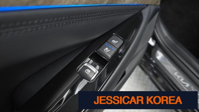 2023 Kia K8 - Thumbnail 4