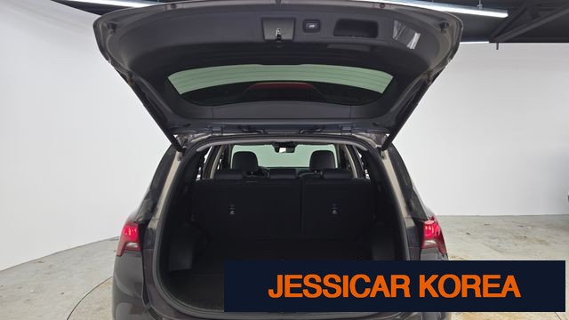 2023 Hyundai The New Santa Fe - Thumbnail 4