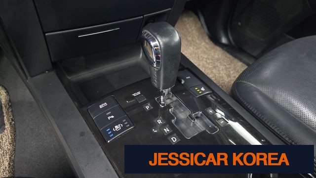 2012 Kia Mohave - Thumbnail 10