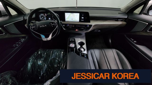 2022 Kia K8 - Thumbnail 10