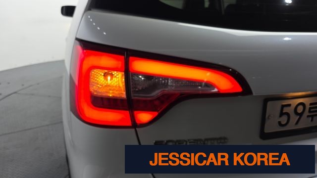 2014 Kia New Sorento R - Thumbnail 2