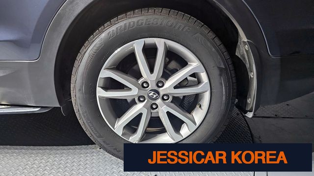 2014 Hyundai Santa Fe DM - Thumbnail 5