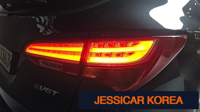 2014 Hyundai Santa Fe DM - Thumbnail 9