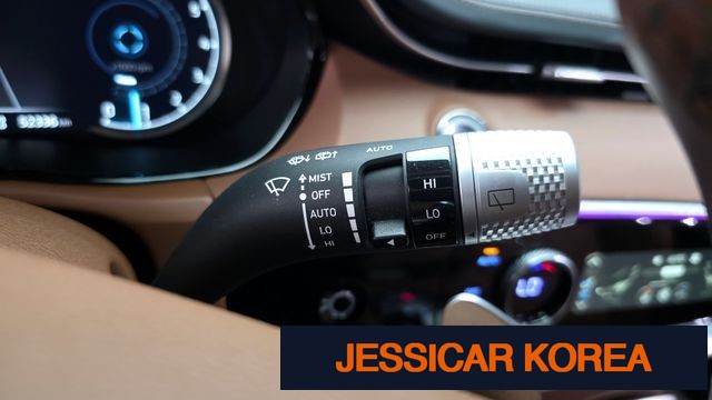 2023 Genesis GV70 - Thumbnail 7