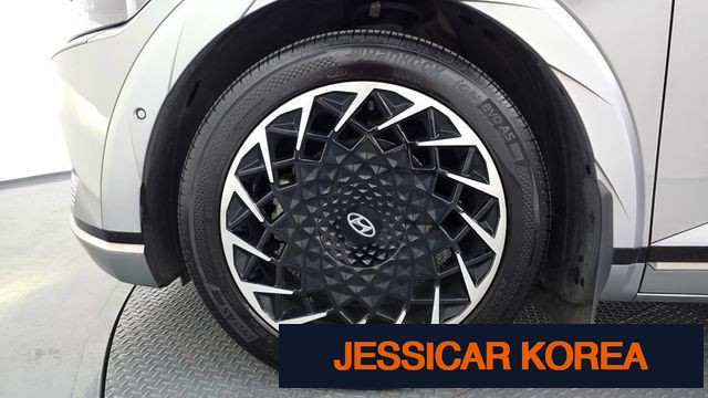 2022 Hyundai Ioniq 5 - Thumbnail 6