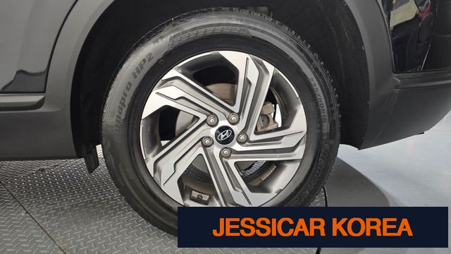 2021 Hyundai The New Santa Fe - Thumbnail 3