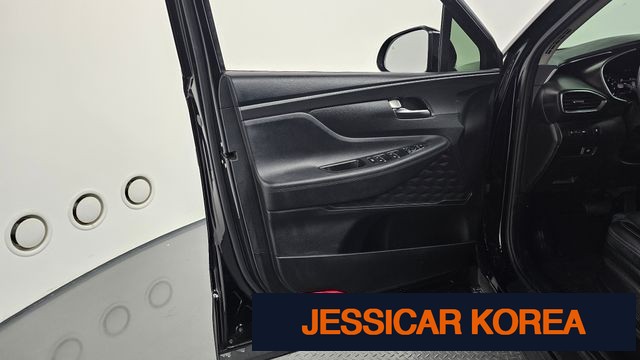 2021 Hyundai The New Santa Fe - Thumbnail 5