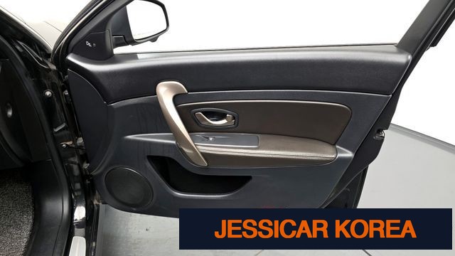 2016 Renault Korea SM5 Nova - Thumbnail 10