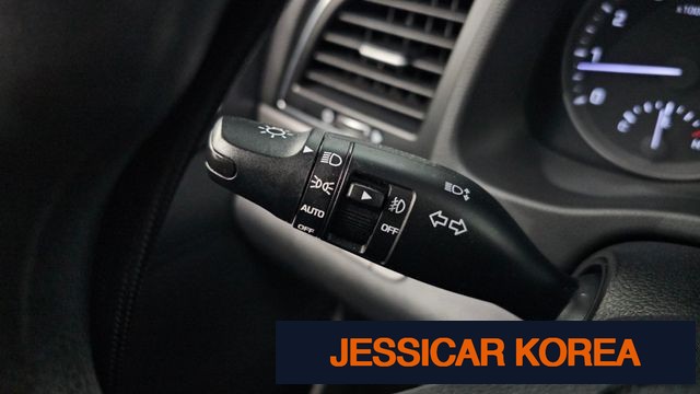 2018 Hyundai Avante AD - Thumbnail 3