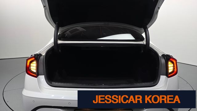 2022 Hyundai Sonata Hybrid (DN8) - Thumbnail 9