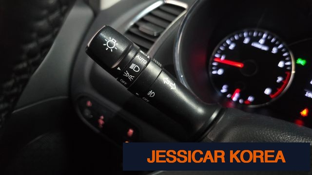 2017 Kia The New K3 - Thumbnail 10