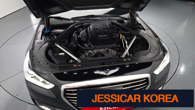 2016 Genesis EQ900 - Thumbnail 7