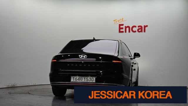2024 Hyundai Grandeur (GN7) - Thumbnail 10