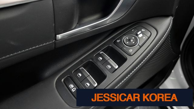 2022 Hyundai Sonata Hybrid (DN8) - Thumbnail 2