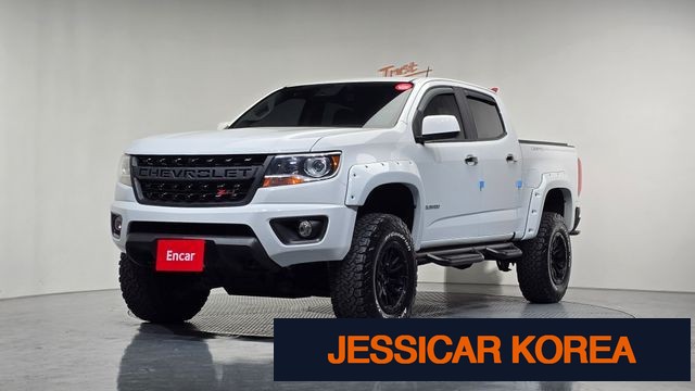 2020 Chevrolet Colorado - Thumbnail 2