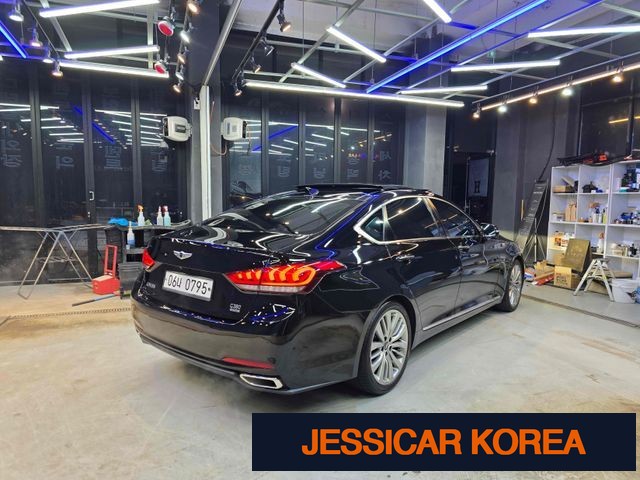 2016 Hyundai Genesis DH - Thumbnail 5