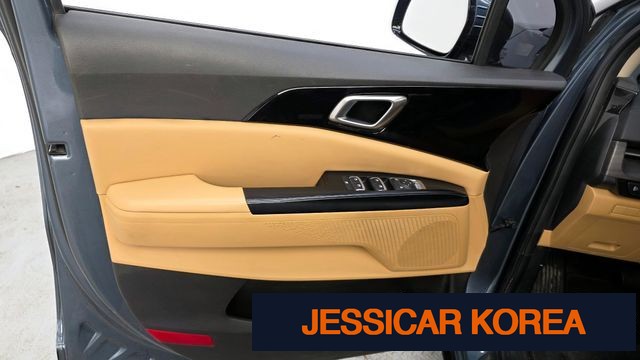 2022 Kia Carnival 4th Gen - Thumbnail 9