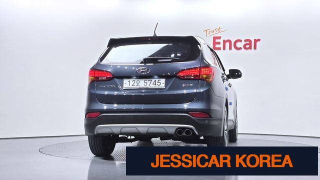 2015 Hyundai Santa Fe DM - Thumbnail 6