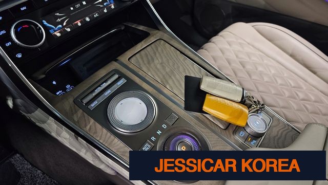 2022 Genesis GV80 - Thumbnail 2