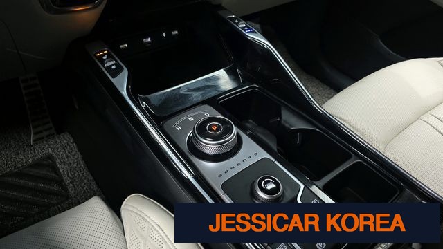 2023 Kia Sorento 4th Gen - Thumbnail 5