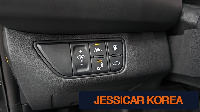 2018 Genesis G70 - Thumbnail 9